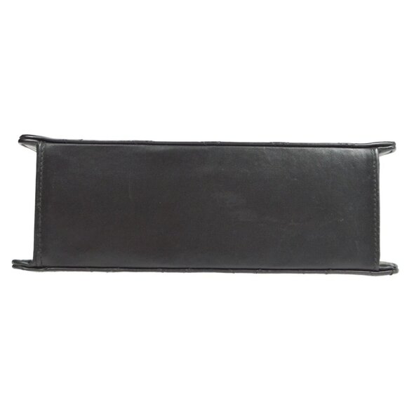 Chanel Black Calfskin Shoulder Bag 69624 - Picture 8 of 9